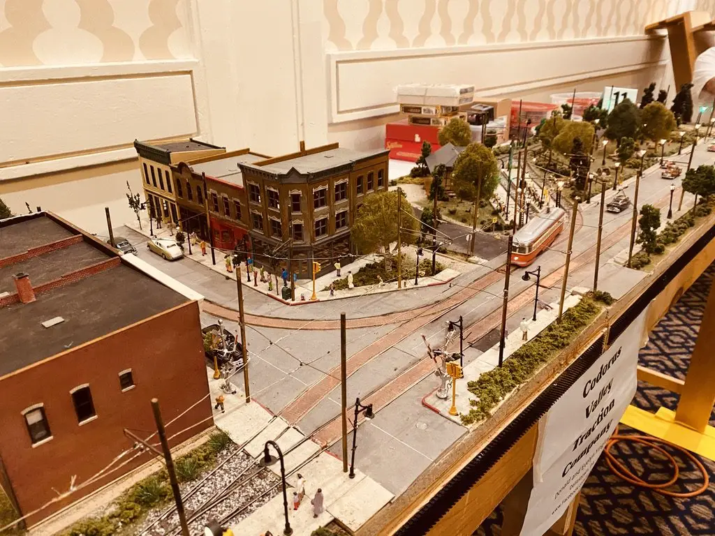 Automated Traction Layout in N Scale by Don Yingling