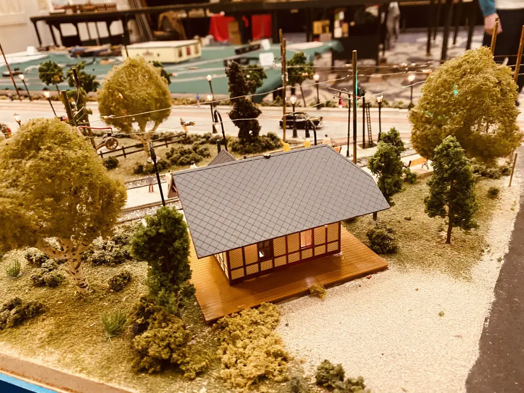 Automated Traction Layout in N Scale by Don Yingling