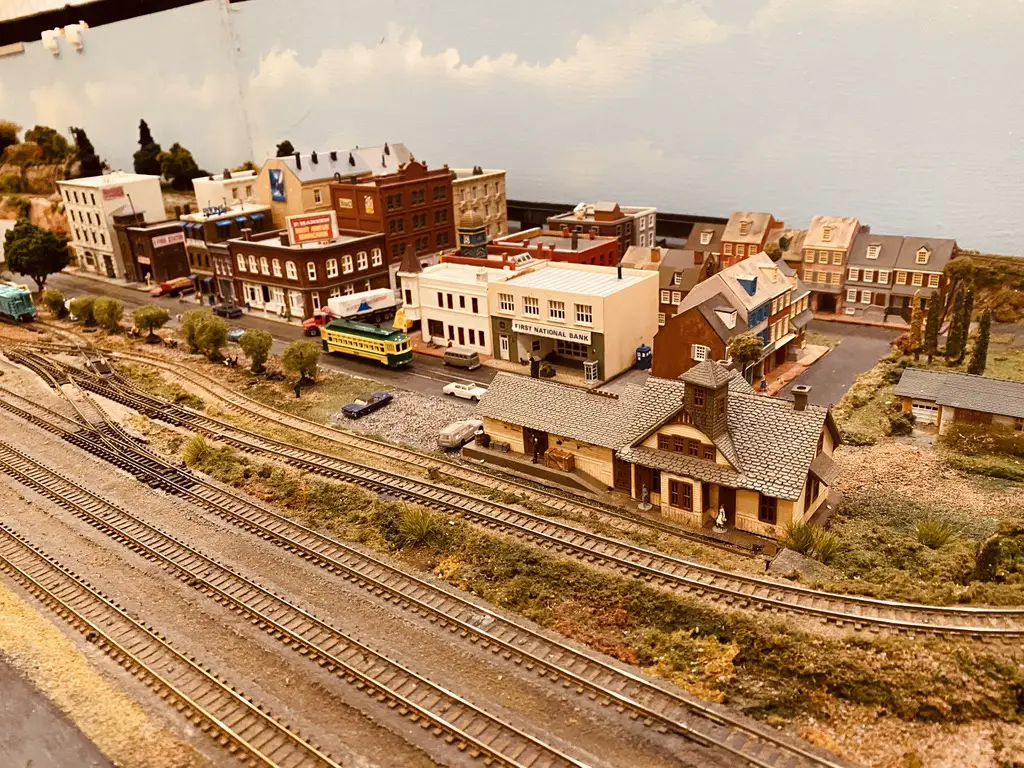 Model Railroad by N-Trak Club - at MER 2021 Annual Convention hosted by Chesapeake Division of NMRA